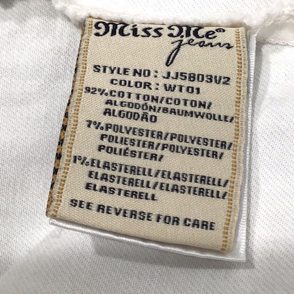 Miss Me White Denim Vest - Picture 13 of 14
